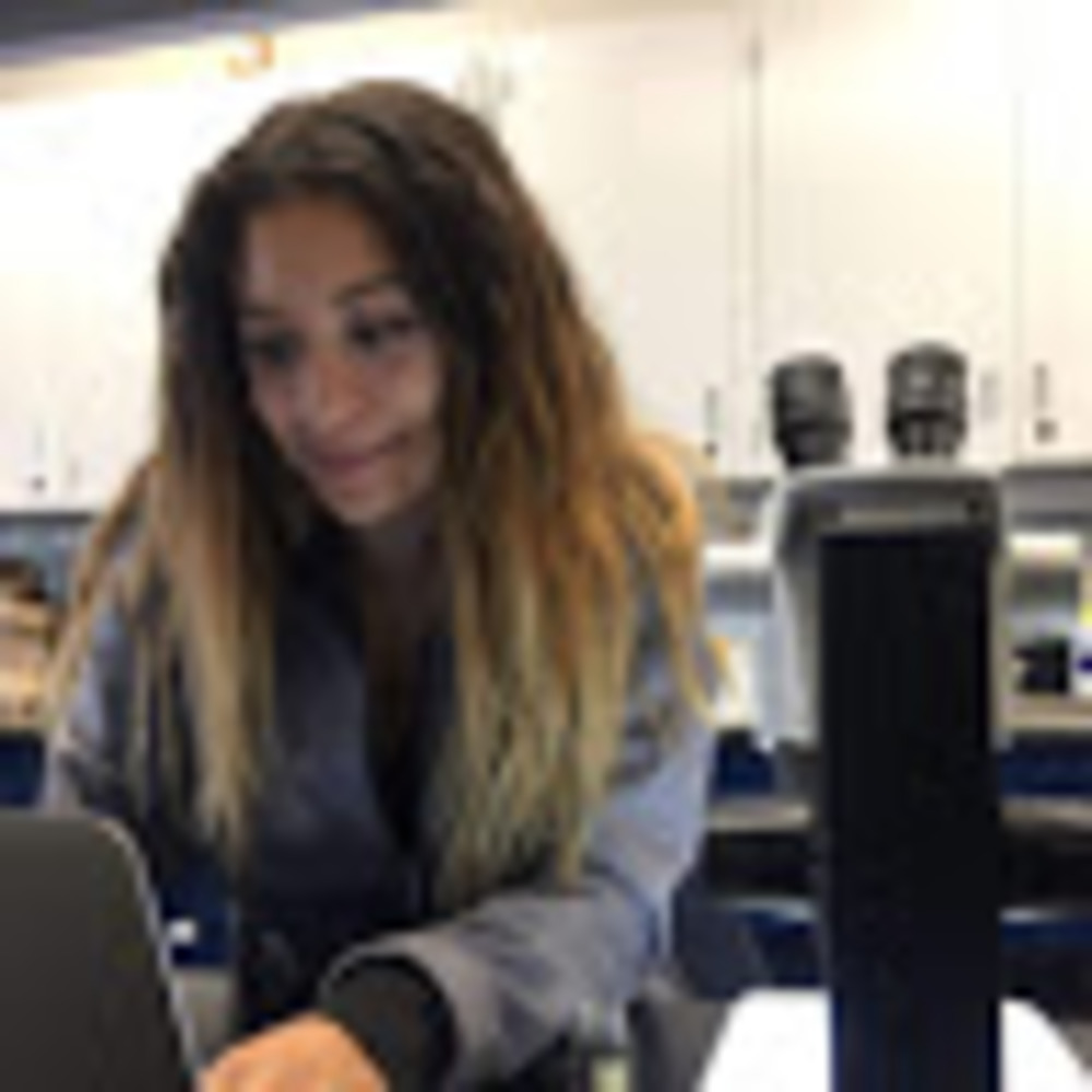 Meet your Posher, Serena